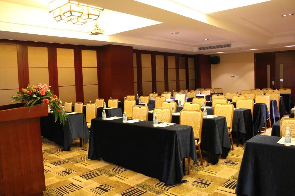 Jun Hao Hotel Dongguan  Exterior photo